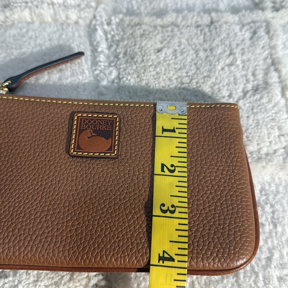 Dooney & Bourke Brown Leather Pebble Grain Wristlet - Picture 9 of 9
